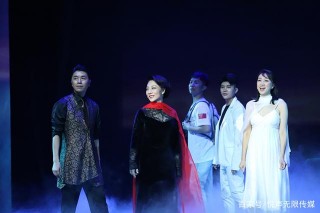 首部老電影文藝SHOW驚豔開演，《時光電影秀》點燃福田文化