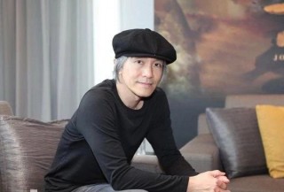 楊冪5歲時跑龍套的一部電影，周星馳、張敏領銜，看過的都快40了