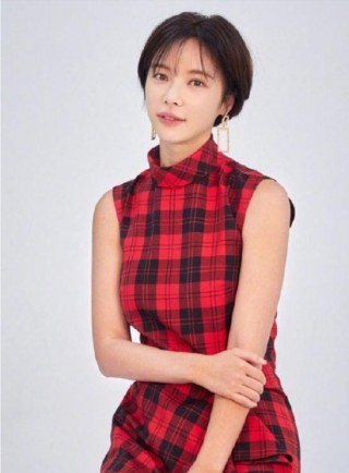 韓國女星黃正音申請和職業高爾夫選手出身的企業家李英敦離婚