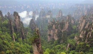 想要欣賞美麗山水景色，張家界很不錯，這兩個景點一定要去