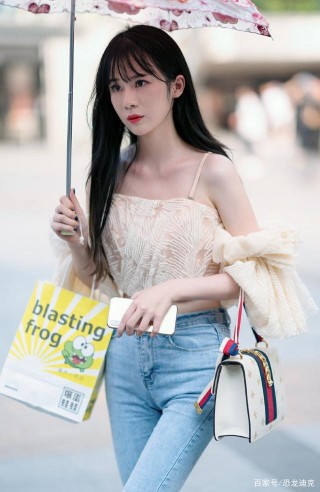 近距離看女人，拋開身材的幹擾，專注欣賞顏值的美