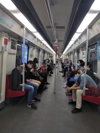 廣州這樣的一線城市，職場月薪過萬的年輕人依舊感覺到焦慮