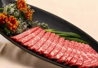 法國鵝肝、日本和牛、俄羅斯魚子醬，的代表性食材是什麼呢？