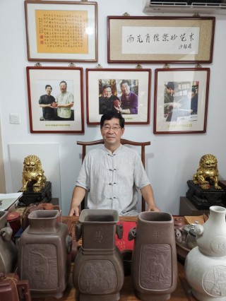 湯克：開創紫砂名人肖像藝術表達，用指尖鐫刻人物，記錄歷史