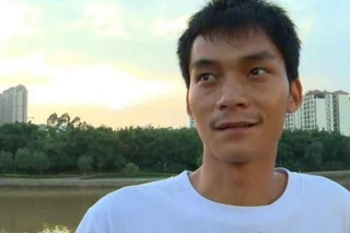 唐尚珺陷進高考泥淖之中，是擺脫不了封建科舉飛黃騰達的落後思想