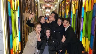 蔡卓宜以不想戀愛為由拒絕陳越，卻被征婚助理王大陸追到手！