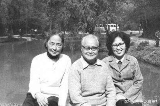 追愛4年出軌2次，沈從文與張兆和：愛情還在，婚姻回不去了