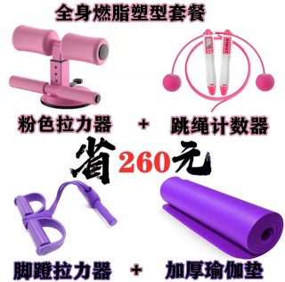 健身肌肉女，充滿力量感的身材，每次訓練4小時，只為保持好身材