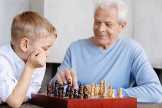 孩子對錯誤信念的理解是通過刻意學習學會的