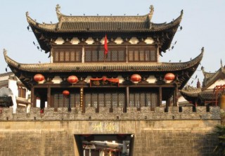 這裏，旅遊量卻是少得可憐，是公認的四大古城之一