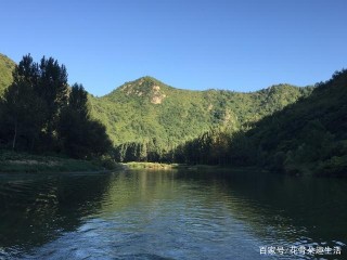 秋季去河南省三門峽雙龍灣景區遊玩，欣賞奇峰秀水的自然美景！