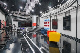 電競幕後是什麼樣？這場文化公益行讓玩家大開眼界