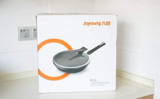 廚房用具新選擇，九陽晶鑽耐磨不粘炒鍋烹飪美食就是這麼輕松