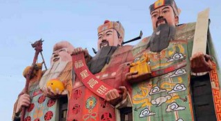 法國姑娘到河北旅遊，三天後給玩懵了：你們管這個叫“酒店”？