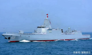當年南海守島勇士一窮二白，住在一米深的海水上，如今自給自足