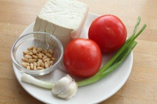 豆腐只會涼拌？這樣做酸甜可口，食欲大增，兒子最愛拌飯吃