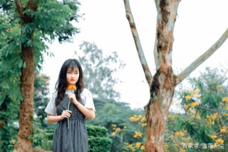 活得灑脫的女人，她們其實在默默堅持一句話