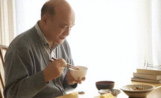 肺有沒有問題，吃飯就先知道？提醒：肺癌患者，吃飯時有3個異常_肺部_腫瘤_食物
