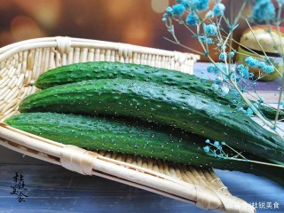 總挑頂花帶刺的黃瓜，那就錯了！冬季切記“6不買”，一挑一個准