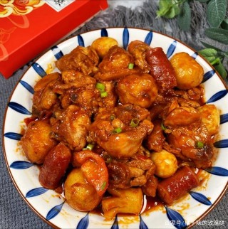 美食家常菜推薦：土豆燉牛肉，番茄火鍋雞，可樂雞翅年糕超美味喲