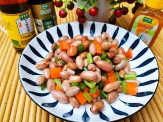這樣的 做飯吧！親愛的 涼拌五香花生米你能吃多少？