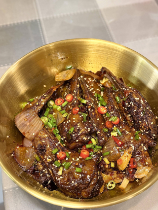 哇塞！麻辣乾鍋鴨頭藏著啥誘人秘訣？快來一探究竟！_香味_香料_味道