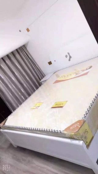 小姨家的複式樓已裝修完畢，準備年底入住，簡約式的裝修，曬曬！