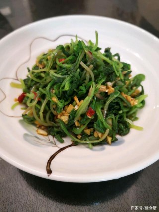 秋季養生涼拌小菜，綠色營養味道鮮，孩子愛吃不挑食