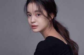 韓國女演員樸慧恩因演技差，被劇組勸退，鄭素敏接替