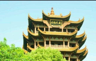 黃鶴樓對李白沖擊有多大？連跑兩個地方寫兩首名作，仍輸崔顥一頭