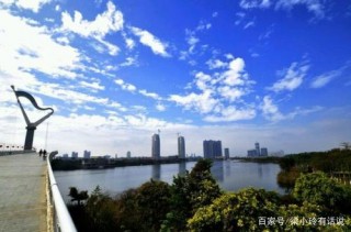 福建遊玩首推廈門，文化氛圍開放人文興旺，海邊的風景真是不錯