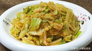 包菜這種做法不錯，制作還簡單，口感脆爽，味道清甜，開胃下飯