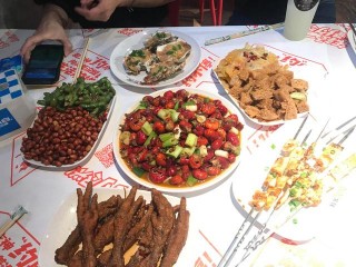 夏日小尾巴-啤酒燒烤小龍蝦