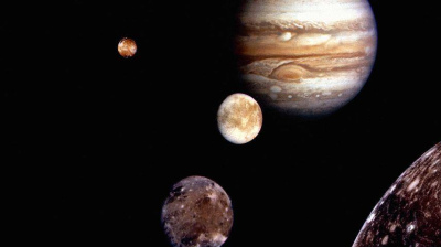地球只有一顆衛星，而木星卻有79顆，同在太陽系，差距怎麼這麼大