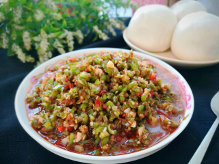 老公經常惦記的涼菜，不管是喝酒，拌面條夾饅頭吃著特過癮！_辣椒_美食_做法