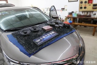 哈爾濱小蔣汽車音響改裝豐田卡羅拉，丹拿兩分頻，黃金聲學同軸