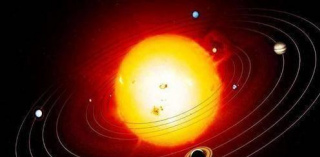 為什麼太陽的引力這麼大，卻沒有把八大行星全部吸進去？