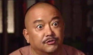 乾隆問：他們說你是朕的一條狗？和珅這麼回答，怪不得乾隆喜歡他_王傑平_主人_歷史
