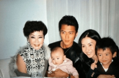 張柏芝被曝得知謝賢病重後 提前安排大兒子返港陪爺爺_Lucas_狄波拉_孩子