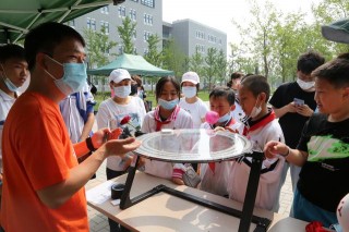 懷柔科學城大科學裝置首次向社會開放，2000餘名公眾先睹為快