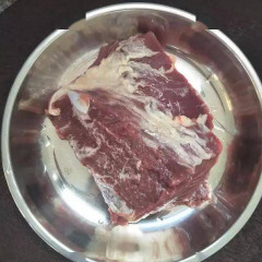小炒牛肉，水煮牛肉，孜然牛肉味道都很好