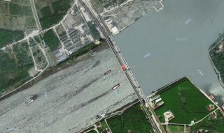 上海市松江區的松浦大橋貫通：老橋和新橋共同見證黃浦江的歷史