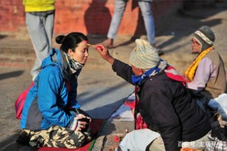 去尼泊爾旅遊，給當地姑娘200元，能享受到什麼服務