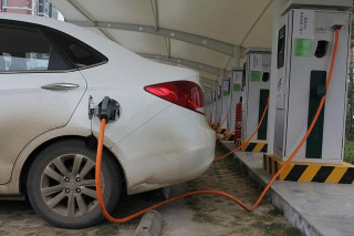 前5個月全國汽車市場保持較快增長態勢 新能源汽車銷量同比增長2.2倍