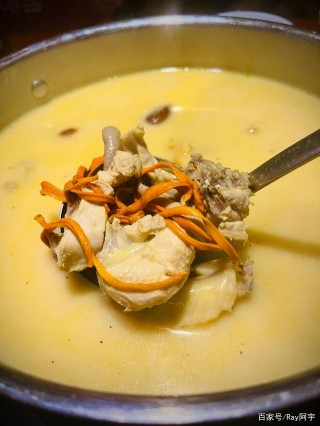 南寧美食｜一口金湯豬肚雞 身體加滿油
