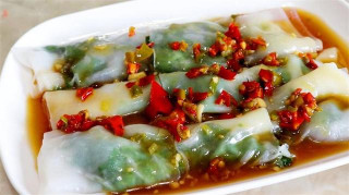 腸粉最簡單的制作方法，配方和做法全都告訴你，滑嫩爽口又好吃