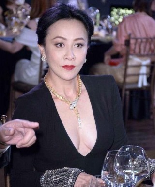 孫儷劉嘉玲范冰冰同框！范冰冰最白孫儷最美！