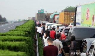 假期高速娛樂方式大賞！真是逗比歡樂多呀，尤其是最後1種