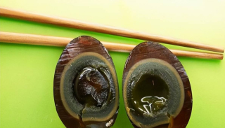 韓國人評最難吃的食物，湖南一小吃上榜，網友：吃你的泡菜吧_臭豆腐_美味_榨菜