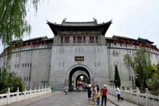 洛陽麗景門，憑什麼吸引遊客，讓人「不枉來洛陽」？